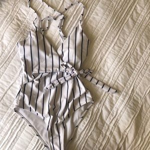 Cupshe wrap one piece swimsuit